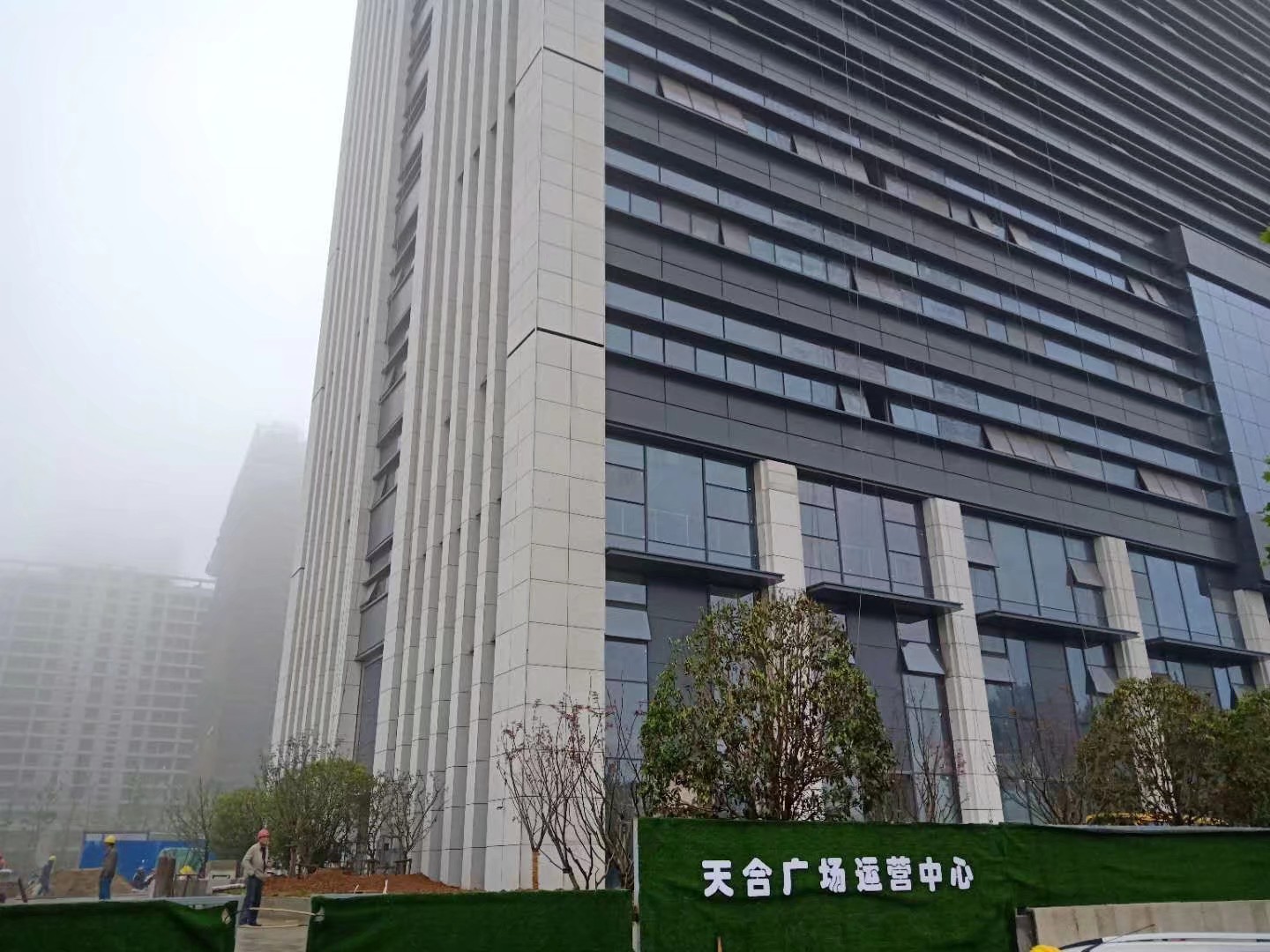 我司無邊防靜電地板應(yīng)用于江蘇省天合廣場新大樓